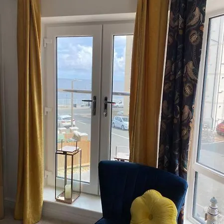 Luxury Modern 1Bed Sea View Apartment Rhos-on-Sea Exterior photo