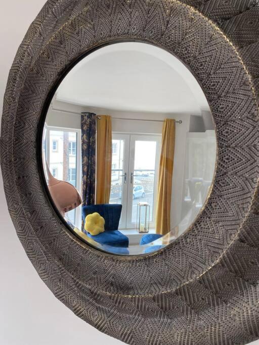 Luxury Modern 1bed Sea View *