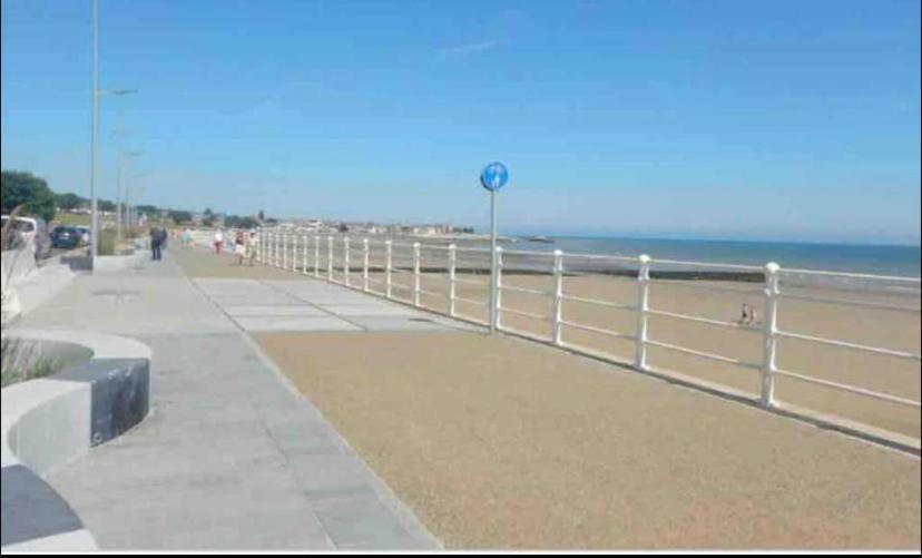 Luxury Modern 1bed Sea View Apartment Rhos-on-Sea